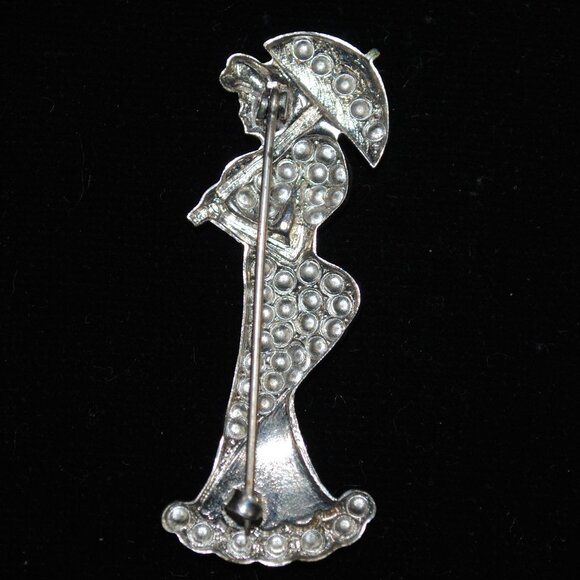 Vintage Strolling Victorian Lady with Parasol Figural Brooch with Enamel Paint - Picture 4 of 6